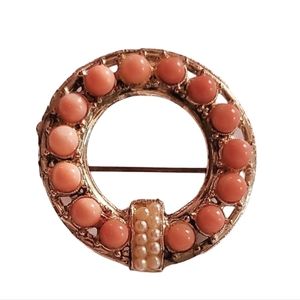 DELICATE PINK & WHITE Faux Pearl Brooch on an Open Center Golden Wreath